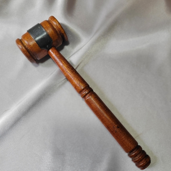 Circa "1940" Gavel Hammer Light Wood Judge Auctioneer Politician 9” L Engraved - Picture 1 of 12